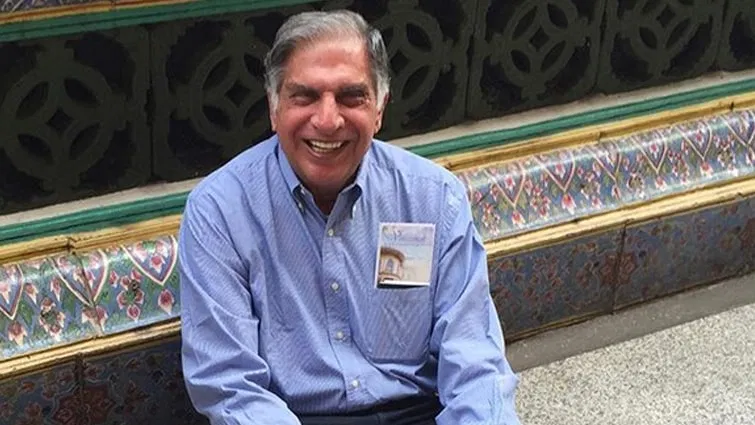 Ratan Tata: रतन टाटा ने अपनी तबियत खराब होने की खबर को बताया अफवाह, कहा- 'मैं पूरी तरह स्वस्थ्य..'