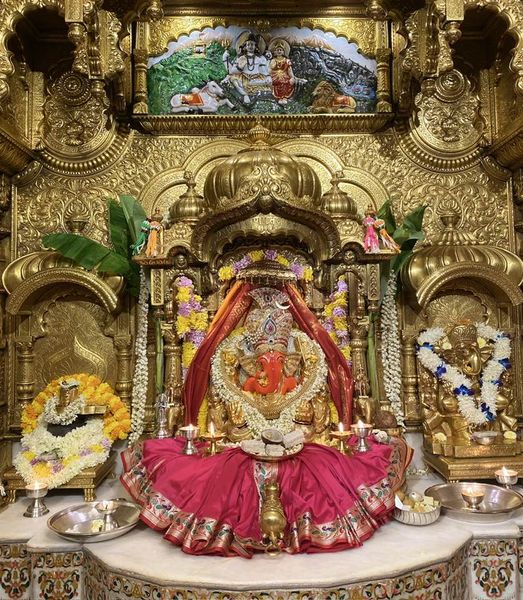 Live Darshan : हमारे साथ कीजिए देश और दुनिया के प्रमुख मंदिरों के लाइव दर्शन