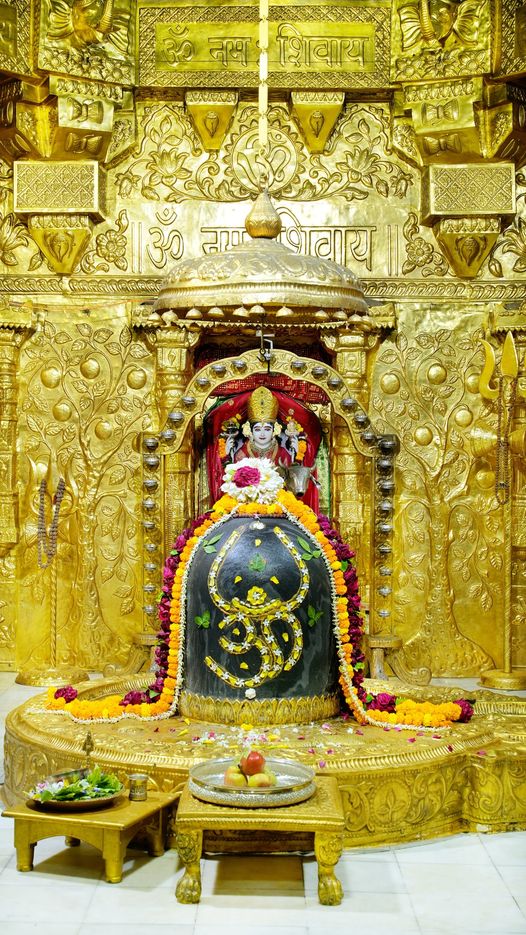 Live Darshan: हमारे साथ कीजिए देश और दुनिया के प्रमुख मंदिरों के लाइव दर्शन