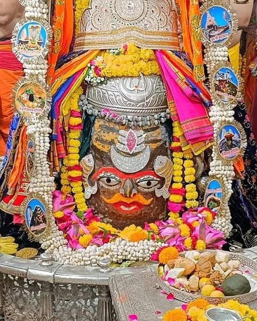 Live Darshan: हमारे साथ कीजिए देश और दुनिया के प्रमुख मंदिरों के लाइव दर्शन