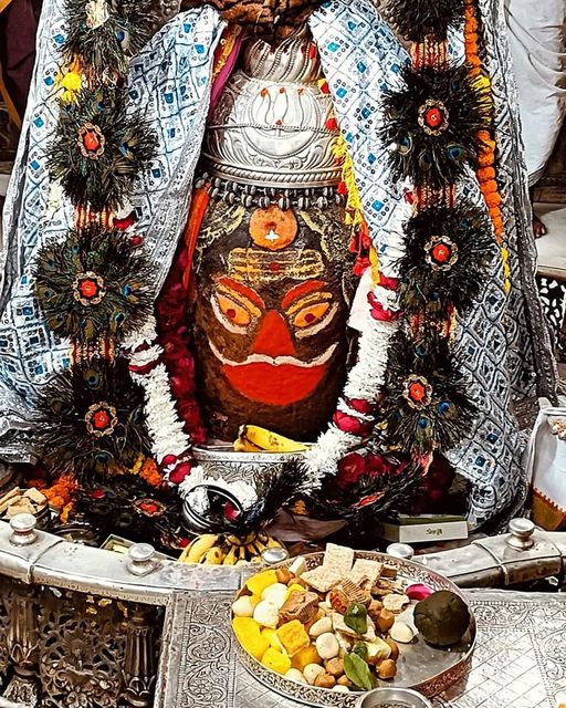 Live Darshan: हमारे साथ कीजिए देश और दुनिया के प्रमुख मंदिरों के लाइव दर्शन