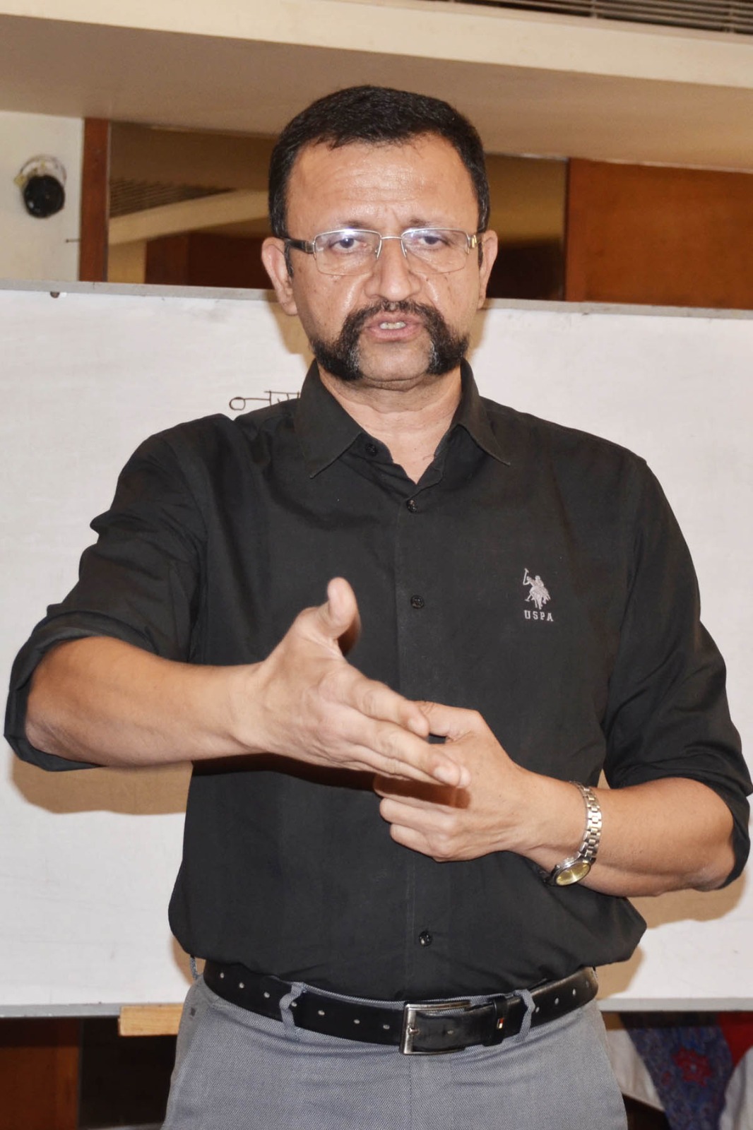 “चीनी कम मिठास भरपूर रन-वॉक”और स्वास्थ्य शिविर का आयोजन