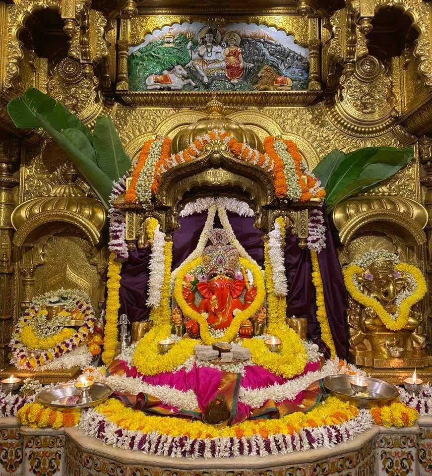 Live Darshan: हमारे साथ कीजिए देश और दुनिया के प्रमुख मंदिरों के लाइव दर्शन