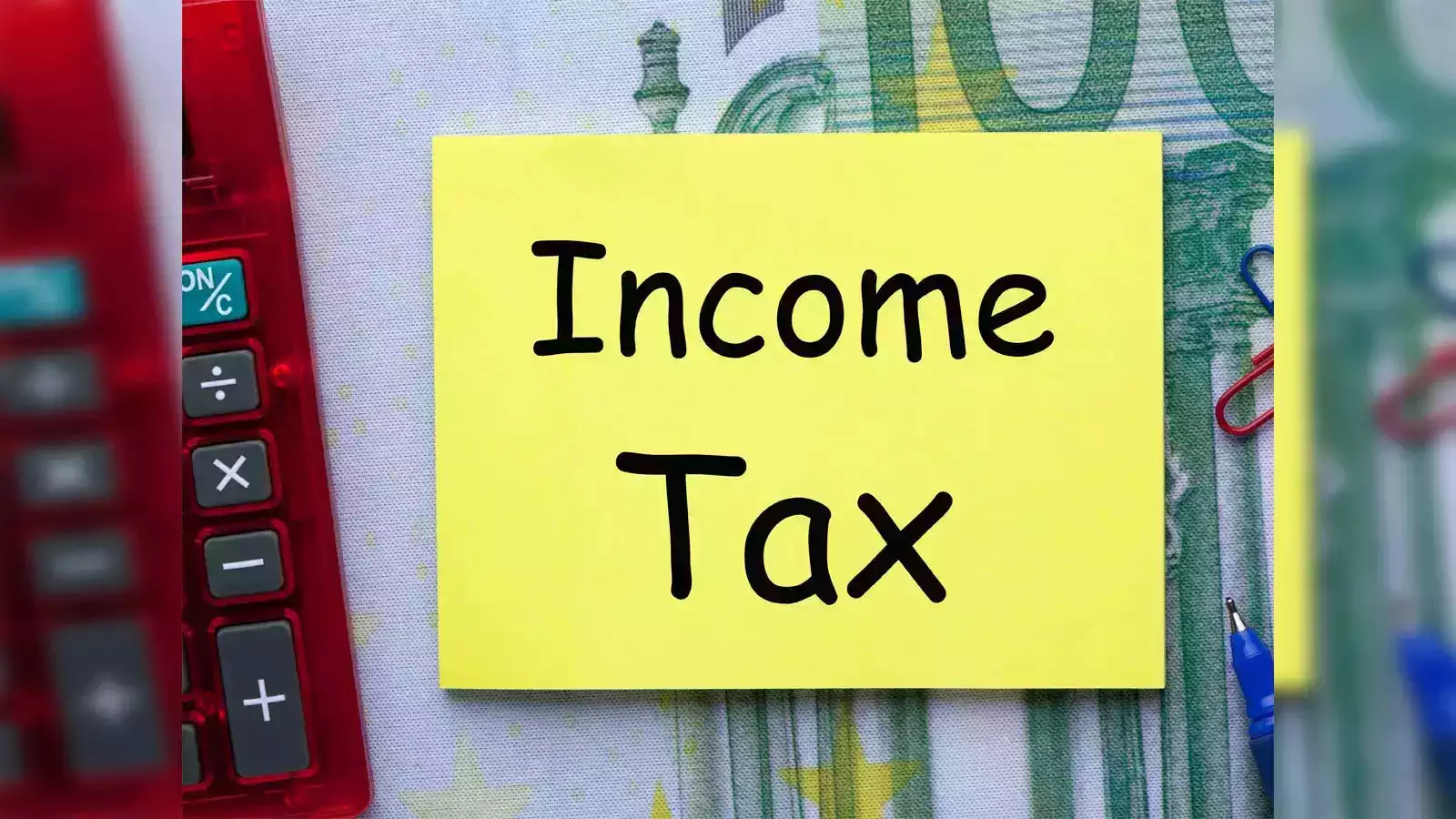 Middle Class Taxpayers: मोदी सरकार में मिडिल क्लास टैक्सपेयर्स को बड़ी राहत, 10 वर्षों में इतना घट गया टैक्स का बोझ
