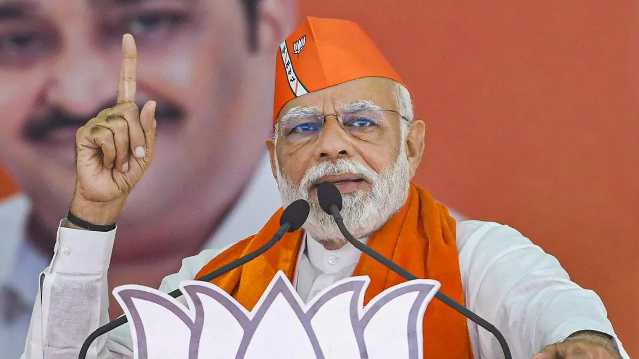 Maharashtra Vidhansabha Election : उत्तरी महाराष्ट्र में सियासी मिजाज, BJP के गढ़ से PM मोदी ने भरी चुनावी हुंकार