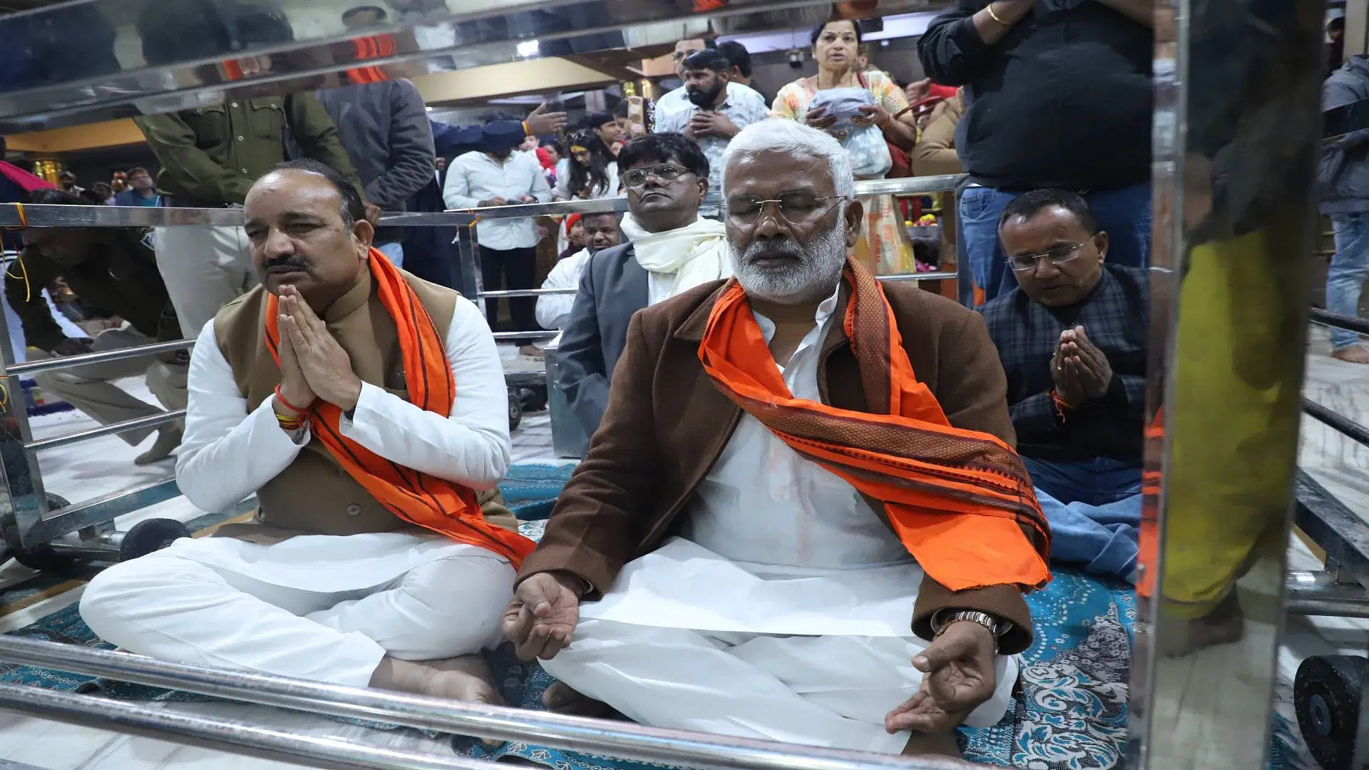 पूर्णिमा की भस्मारती में अद्वितीय रूप में सजे बाबा महाकाल, मस्तक पर दिखा सूर्य सा तेज