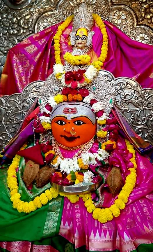 Live Darshan : हमारे साथ कीजिए देश और दुनिया के प्रमुख मंदिरों के लाइव दर्शन