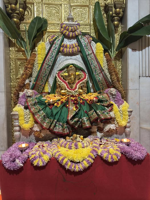 Live Darshan : हमारे साथ कीजिए देश और दुनिया के प्रमुख मंदिरों के लाइव दर्शन