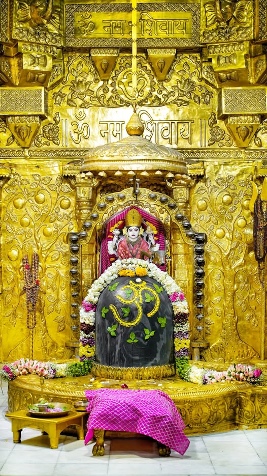 Live Darshan: हमारे साथ कीजिए देश और दुनिया के प्रमुख मंदिरों के लाइव दर्शन