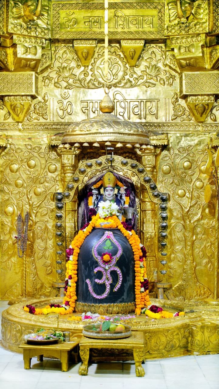 Live Darshan : हमारे साथ कीजिए देश और दुनिया के प्रमुख मंदिरों के लाइव दर्शन