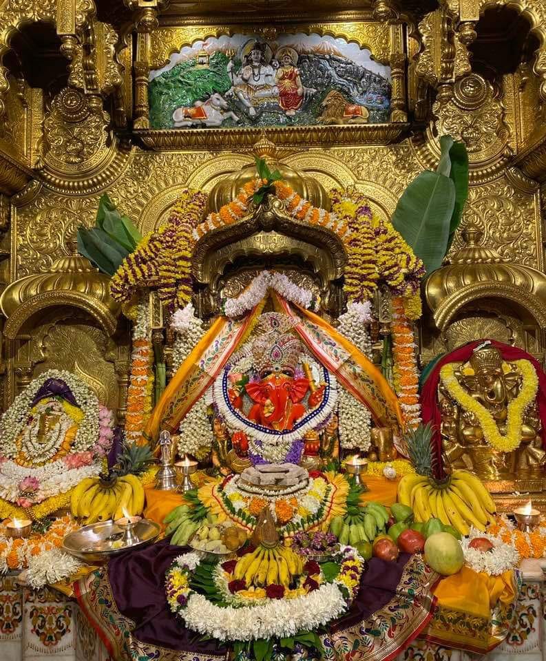 Live Darshan : हमारे साथ कीजिए देश और दुनिया के प्रमुख मंदिरों के लाइव दर्शन
