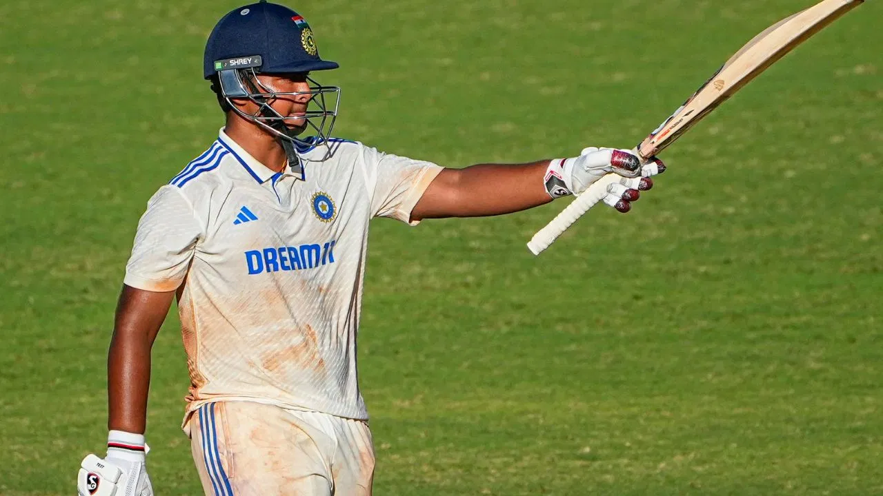 IPL से पहले इस युवा करोड़पति का चला बल्ला, टीम को दिलाई तूफानी शुरुआत, 170 के स्ट्राइक रेट से ठोके रन