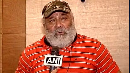 'घरेलू क्रिकेट खेलने का कोई मतलब...' चैंपियंस ट्रॉफी में भारतीय टीम सिलेक्शन पर कई दिग्गज खिलाड़ियों ने उठाए सवाल