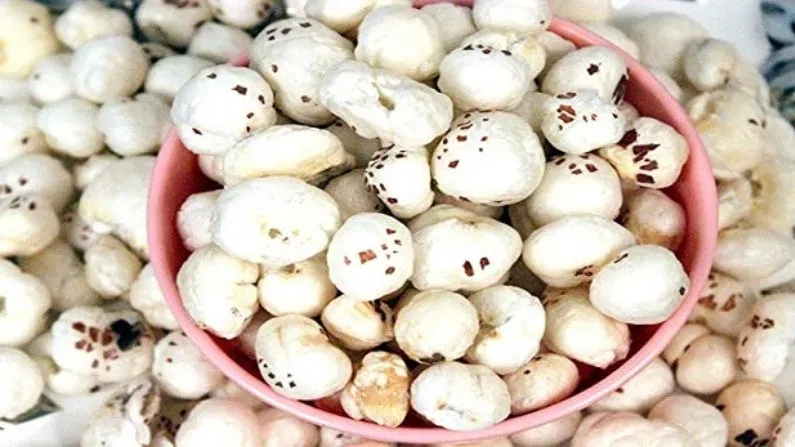 बिहार का 'व्हाइट गोल्ड' यानी मखाना कैसे होता है तैयार, जानें क्या हैं इसका पूरा प्रोसेस