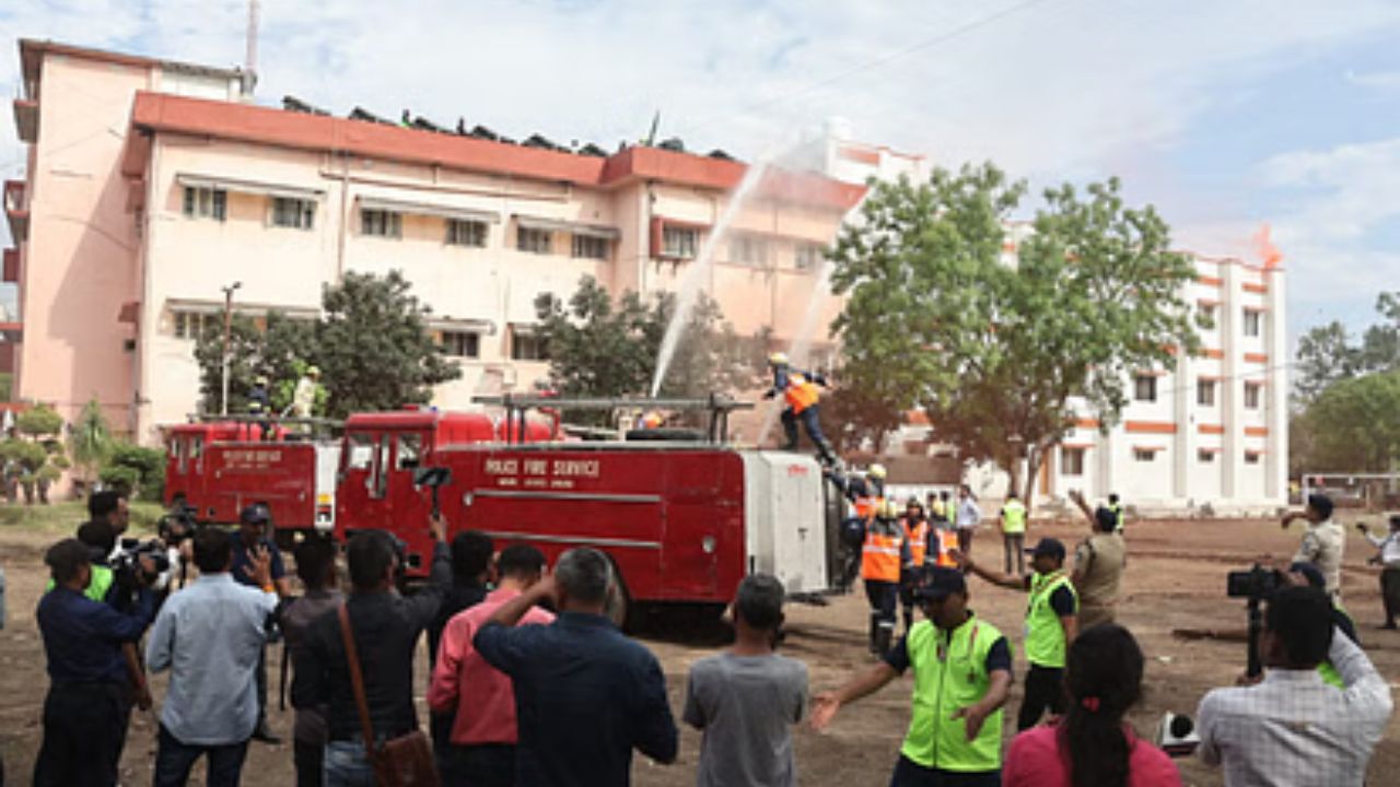 Mock Drill Begins In Indore