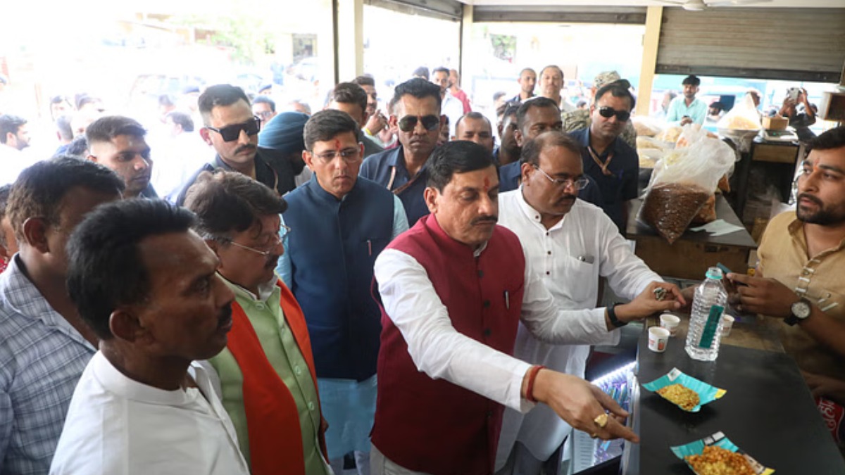इंदौर में बोले CM मोहन यादव, विवेकानंद का जीवन समर्पण और सेवा का प्रतीक