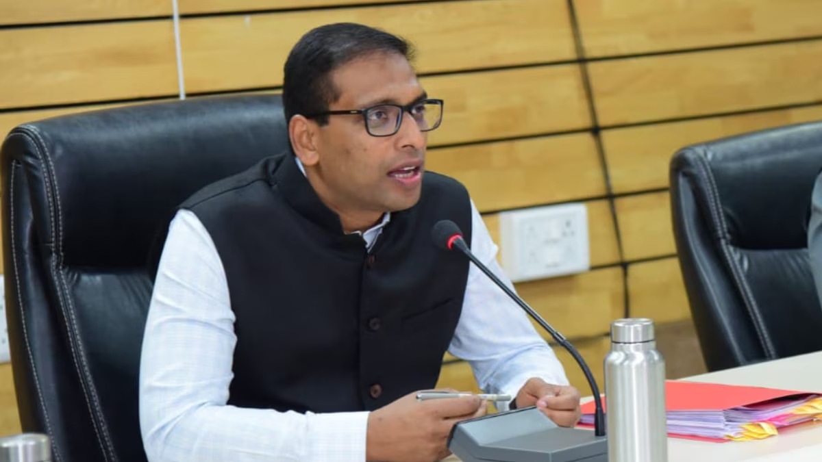 indore collector