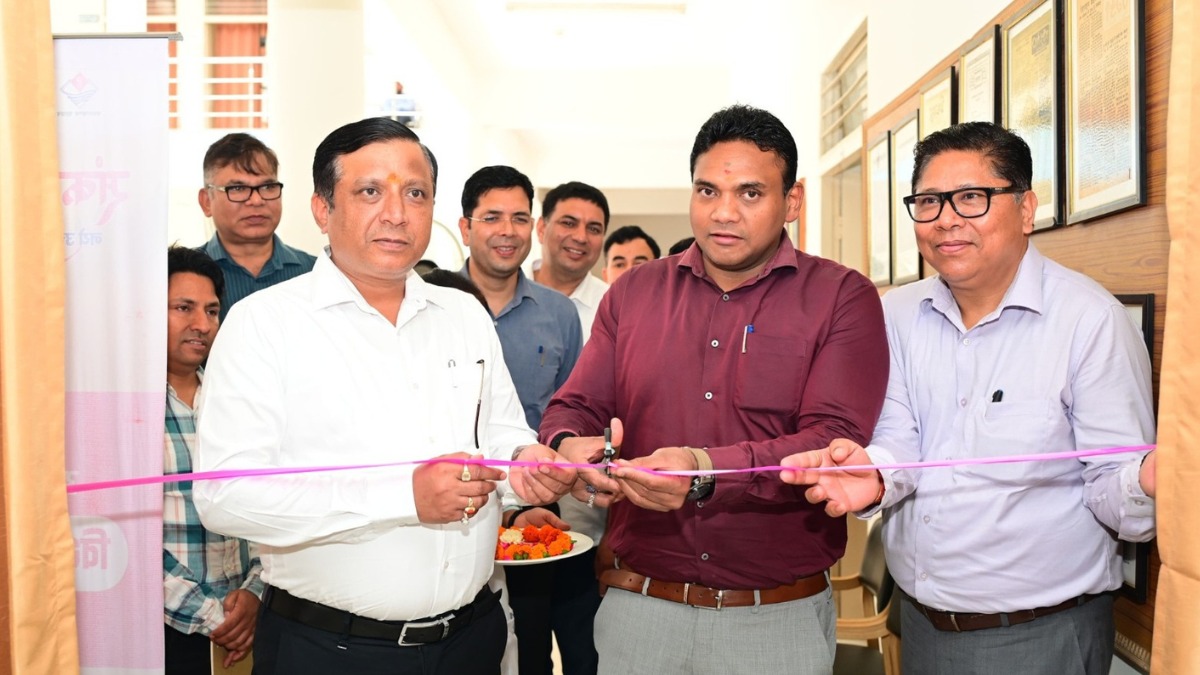 पत्रकारों की सेहत पर सरकार का फोकस, सीएम धामी की पहल पर देहरादून में लगा विशेष हेल्थ कैम्प