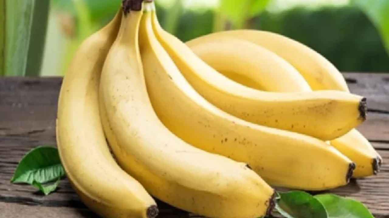 Eat 1 banana every day