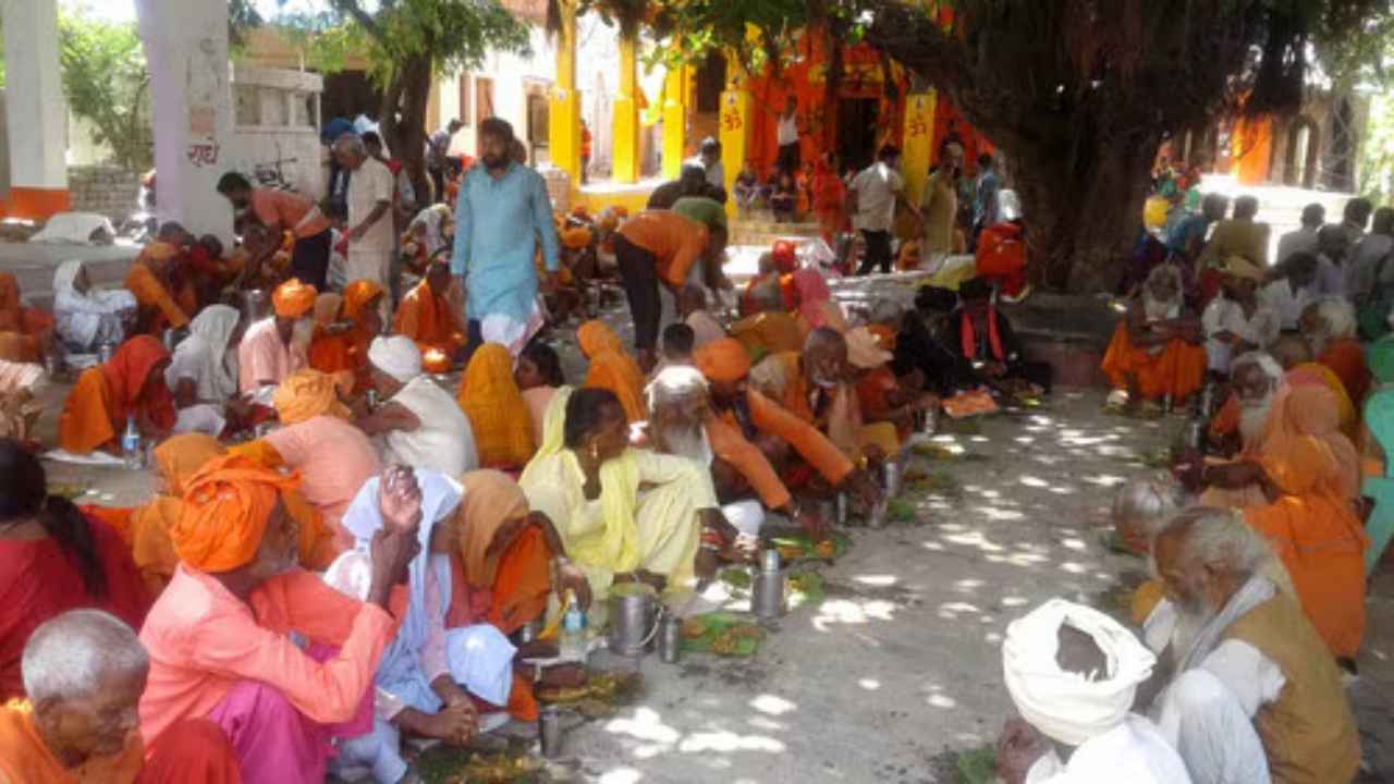 Organizing a feast in the month of Sawan