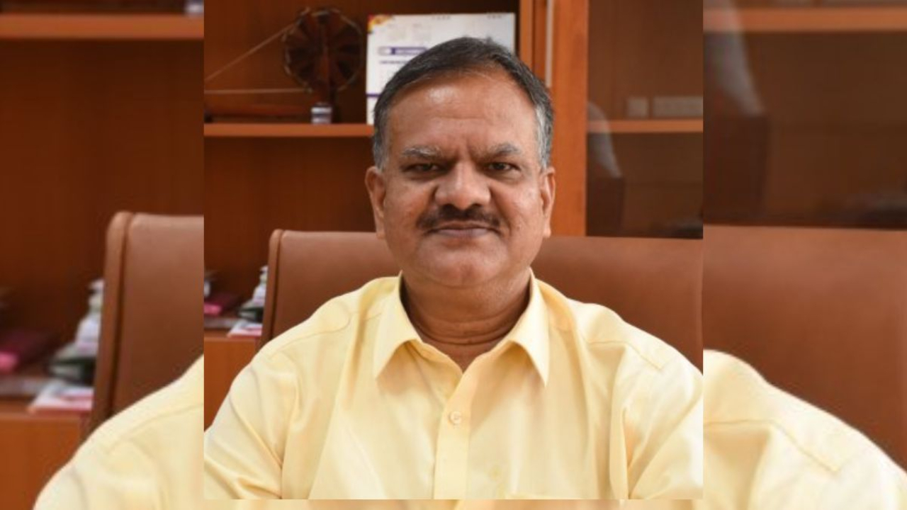 31 जुलाई को सेवानिवृत्त हो रहे हैं मनोज कुमार सिंह, सरकार ने एक साल के सेवा विस्तार की सिफारिश की