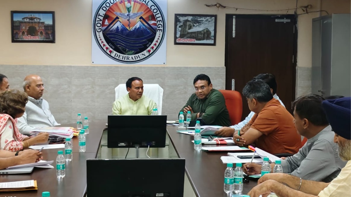 पुरानी प्रणाली पर ही होंगे नर्सिंग कॉलेजों में एडमिशन, विभागीय मंत्री की अध्यक्षता में लिया गया बड़ा फैसला