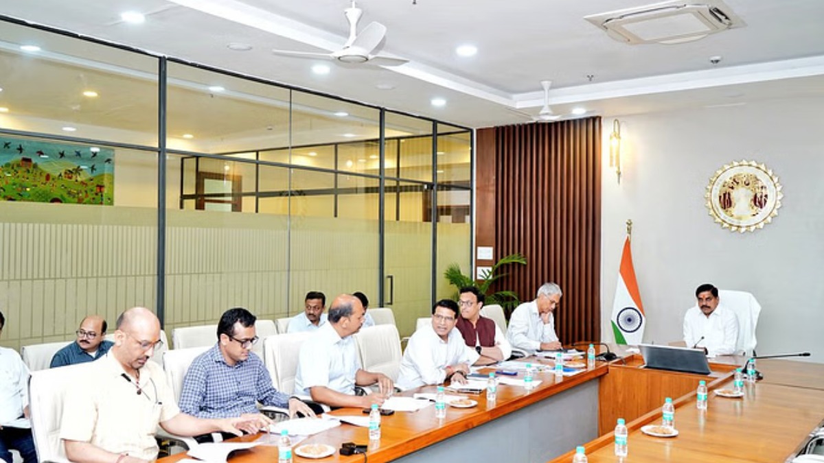 रिक्त पदों पर जल्द होगी भर्ती, सीएम मोहन यादव ने ली विभागों की बैठक, अधिकारीयों को दिए निर्देश
