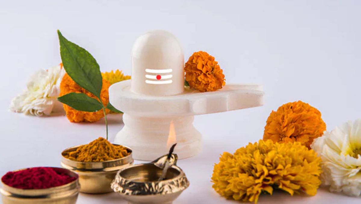 भोलेनाथ की कृपा चाहते हैं? तो शिवलिंग स्थापना से पहले जान ले ये बातें, वरना नहीं मिलेगा पूजा का पूरा फल