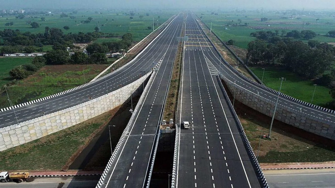 गोरखपुर को मिला बड़ा तोहफा, 700 करोड़ की लागत से बनेगा एलिवेटेड फ्लाईओवर