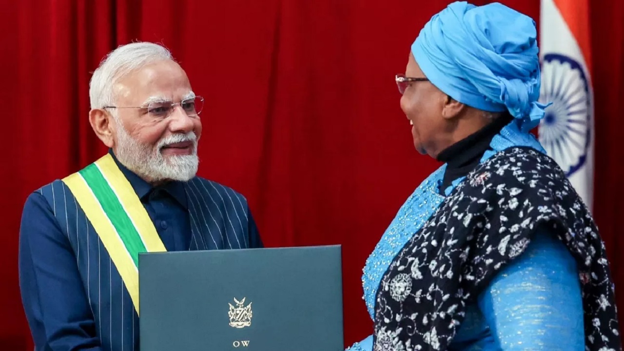 PM मोदी को मिला नामीबिया का सर्वोच्च सम्मान , अब तक 27 अंतरराष्ट्रीय पुरस्कारों से हो चुके हैं सम्मानित