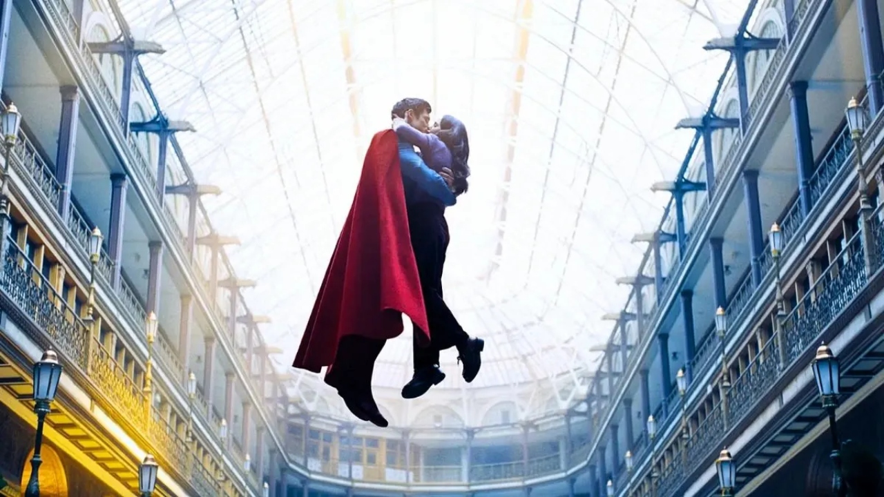 Superman फिल्म से किस सीन हटाने पर भड़कीं श्रेया धनवंतरी
