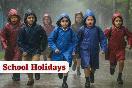 मूसलाधार बारिश और जल भराव ने किया लोगों का हाल बेहाल, लखनऊ जिलाधिकारी ने 12वी कक्षा तक दिए छुट्टी के आदेश