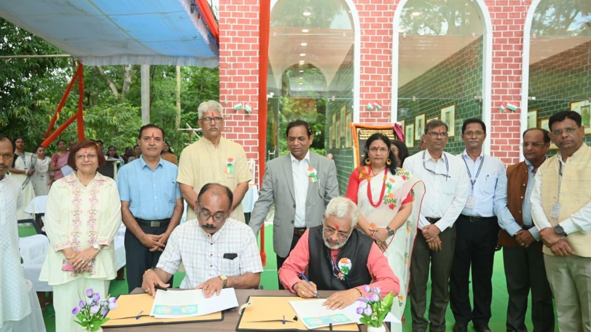 छत्तीसगढ़ की जनजातियों पर शोध और अनुसंधान की राह खुली