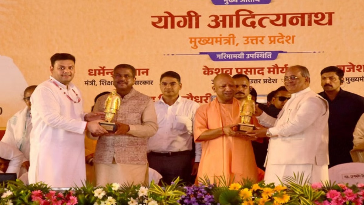विधानसभा चुनाव के लिए BJP का तगड़ा ट्रम्प कार्ड, पीडीए के खिलाफ यूपी में हिंदुत्व बनेगी ताकत