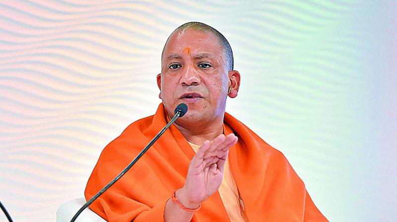 बुलंदशहर हादसे पर सीएम योगी ने जताया दुख, घायलों का मुफ्त इलाज एवं मृतक परिवारों को 2-2 लाख की मदद का किया एलान