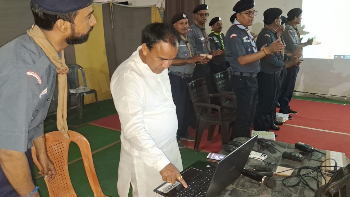 दो लाख छात्रों को स्काउट्स एंड गाइड्स से जोड़ने का लक्ष्यः डॉ. धन सिंह रावत