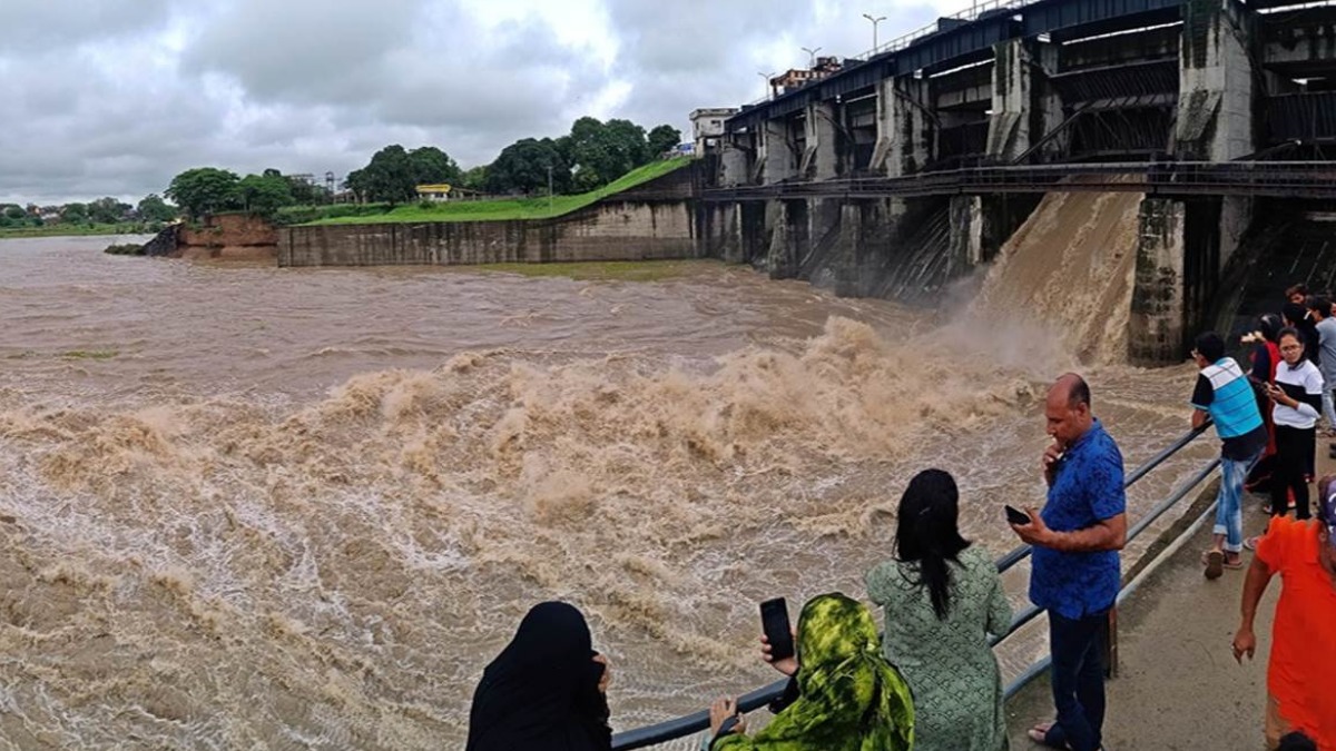 बारिश से लबालब हुए इंदौर के तालाब, अब साल भर पानी की सप्लाई में नहीं आएगी दिक्कत