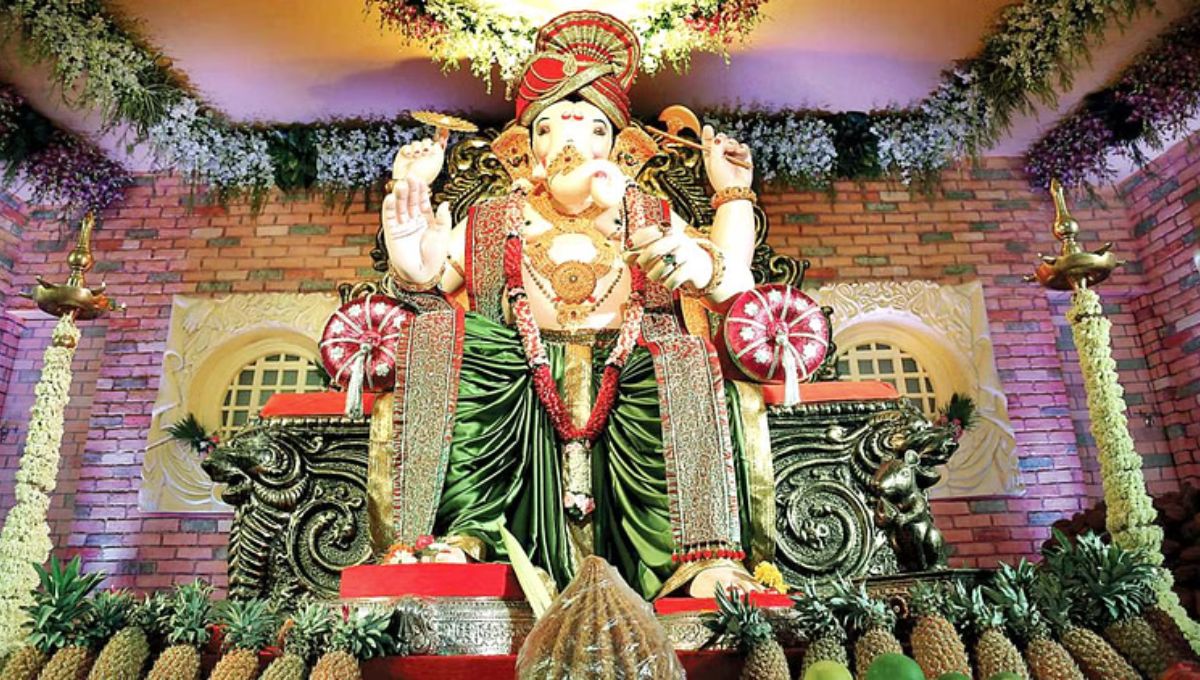 देशभर के प्रमुख गणेश पंडाल, जहां भक्ति के साथ सजती है अद्भुत कला और संस्कृति