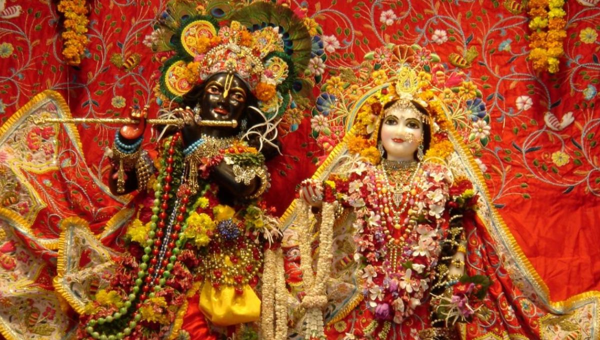 पहली बार रख रहे हैं राधा अष्टमी व्रत? जानें तिथि, धार्मिक महत्व और पूजा की सही विधि