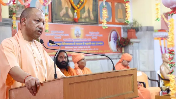 सीएम योगी ने महंत दिग्विजयनाथ और महंत अवेद्यनाथ को दी श्रद्धांजलि, बोले-‘योग्य गुरु मिले तो कोई भी मनुष्य अयोग्य नहीं’
