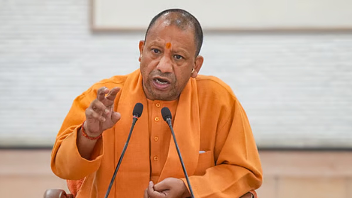दोपहिया वाहन चालकों की सुरक्षा के लिए बड़ी पहल, यूपी में लागु हुआ नया नियम, सीएम योगी ने खुद की जनता से अपील