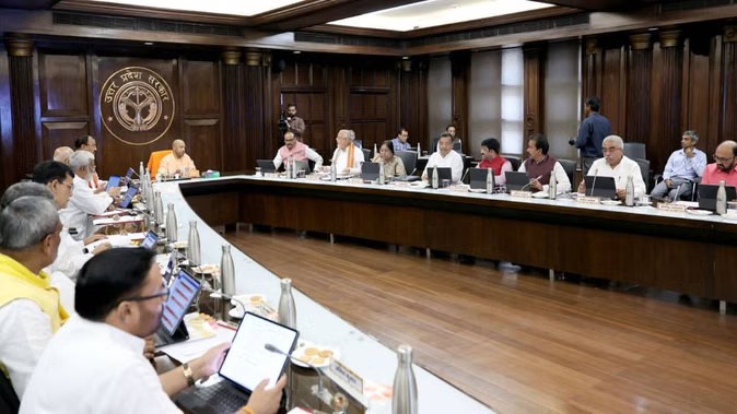 यूपी कैबिनेट की बड़ी बैठक हुई संपन्न, 16 में से 15 प्रस्तावों को मिली मंजूरी