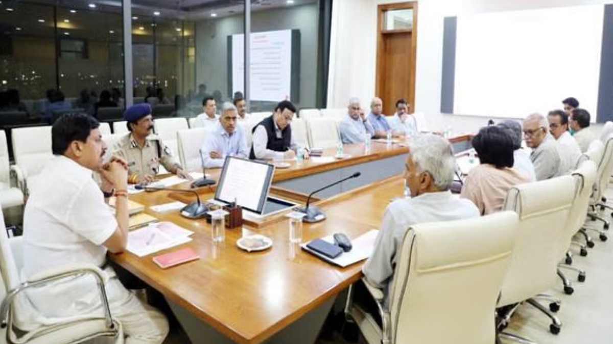 सिंहस्थ 2028 को यादगार बनाने में जुटी सरकार, पुराने अधिकारियों के अनुभव से बनेगी बेहतर व्यवस्था