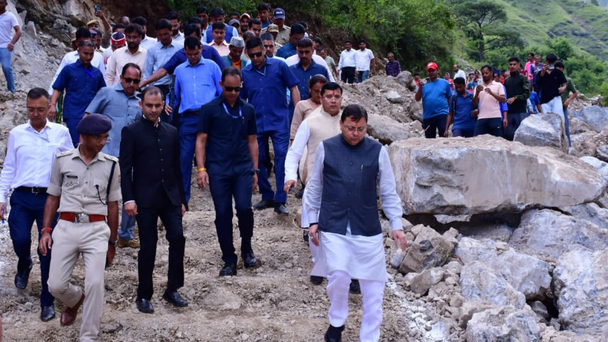 सीएम धामी ने बागेश्वर के आपदा प्रभावित क्षेत्र का किया दौरा