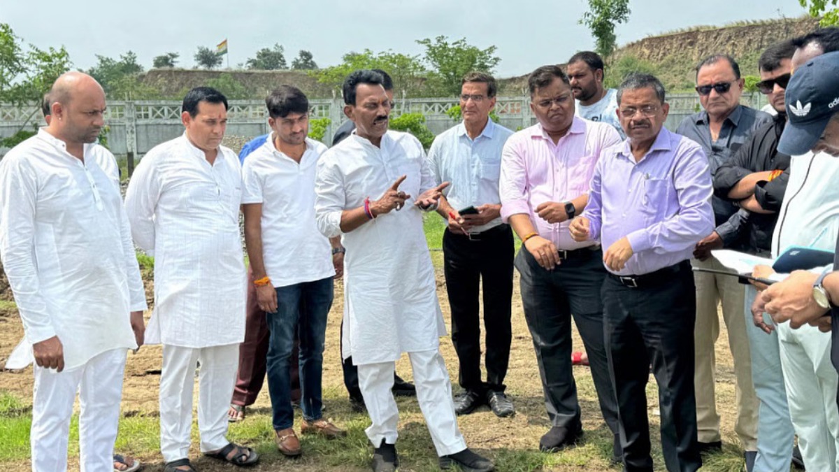 इंदौर में बनेगा ऑक्सीजन गार्डन, मंत्री सिलावट-कलेक्टर ने लिया जायजा, सीएम यादव और सिंधिया 14 सितंबर को करेंगे पौधरोपण