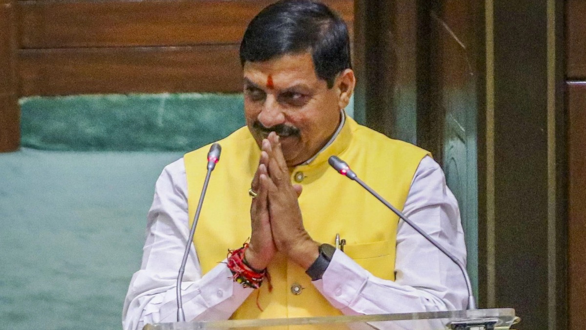 सीएम मोहन यादव को मांगनी पड़ी माफी, आखिर ऐसा क्या हुआ की इनके सामने झुक गए मुख्यमंत्री, जानें पूरा मामला