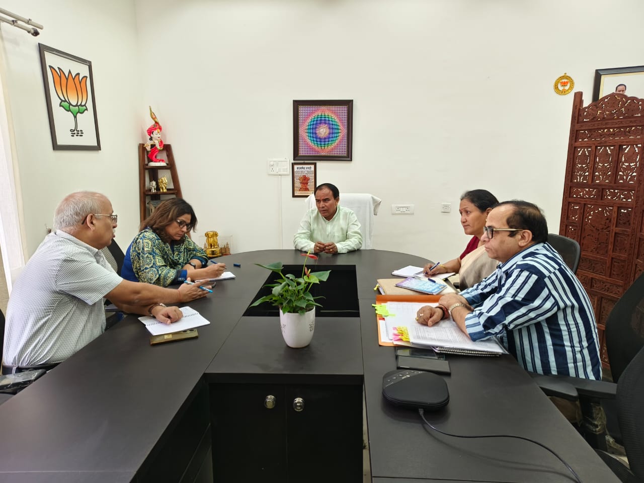 प्राथमिक शिक्षकों के 2100 पदों पर शीघ्र होगी भर्तीः डॉ. धन सिंह रावत