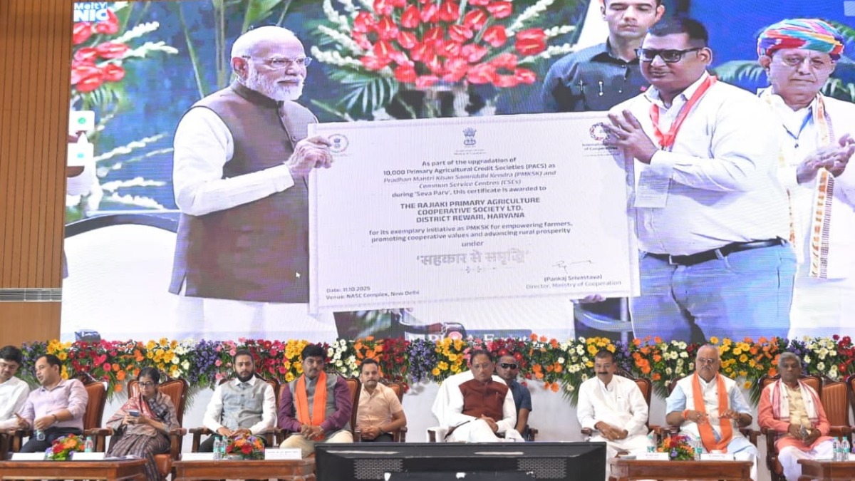 प्रधानमंत्री नरेन्द्र मोदी ने किसानों के लिए 41 हजार करोड़ रूपए से अधिक की दो नई योजनाओं का किया शुभारंभ