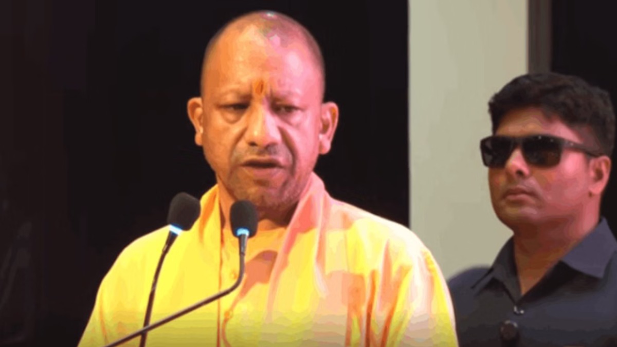 सीएम योगी ने फायर सर्विस को आधुनिक और सशक्त बनाने पर दिया जोर, हर 100 किलोमीटर पर मिलेगी ये खास सुविधा