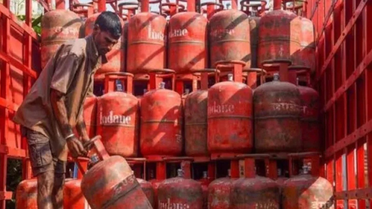 एमपी में हो सकती है गैस सिलेंडरों की किल्लत, LPG वितरक कर रहे हड़ताल की तैयारी